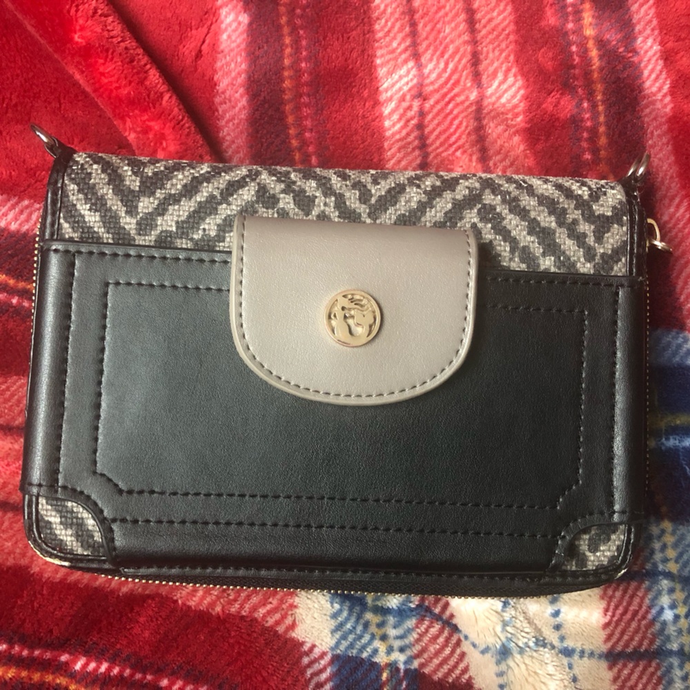 Spartina 449 Phone Wallet - Picture 1 of 14